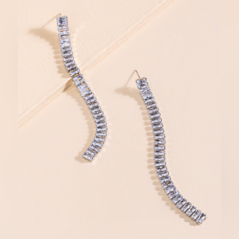 Nwt FauxDiamond String Earrings